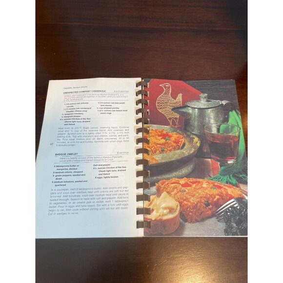 Vintage Chicken of the Sea Tuna Cookbook - Picture 5 of 6